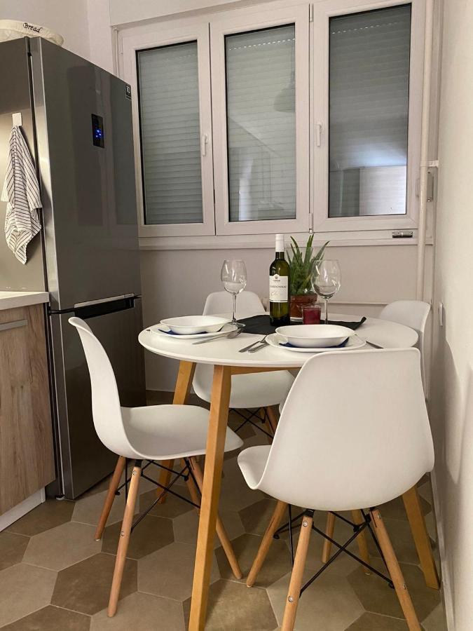 Cosy Apart Aca Belgrad Exterior foto